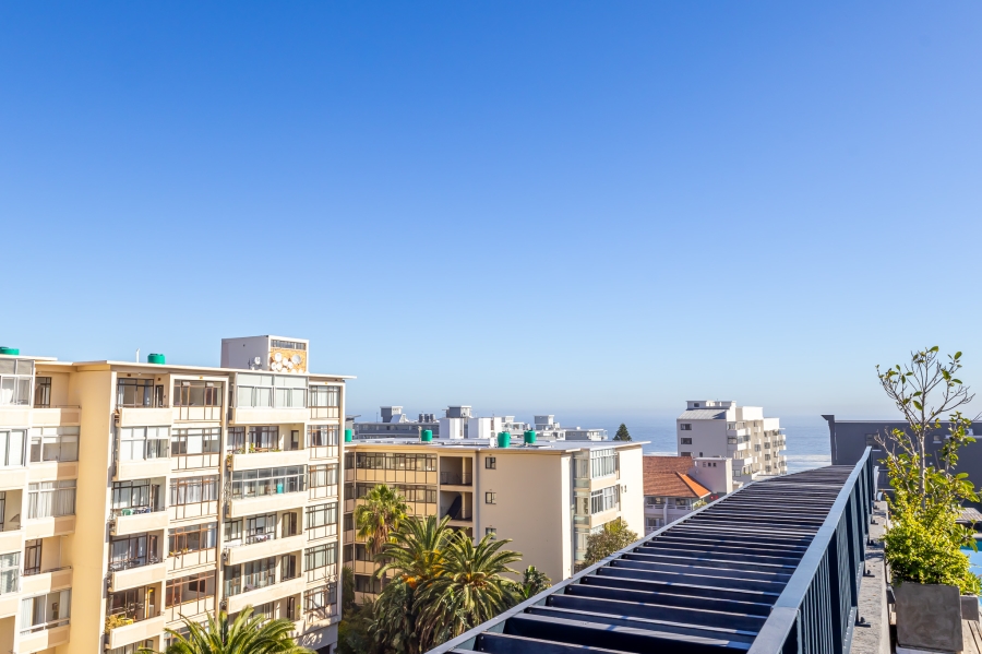 To Let 2 Bedroom Property for Rent in Sea Point Western Cape